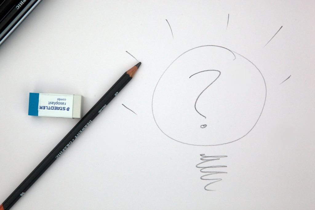 black pencil on white printerpaper inteligência artificial
